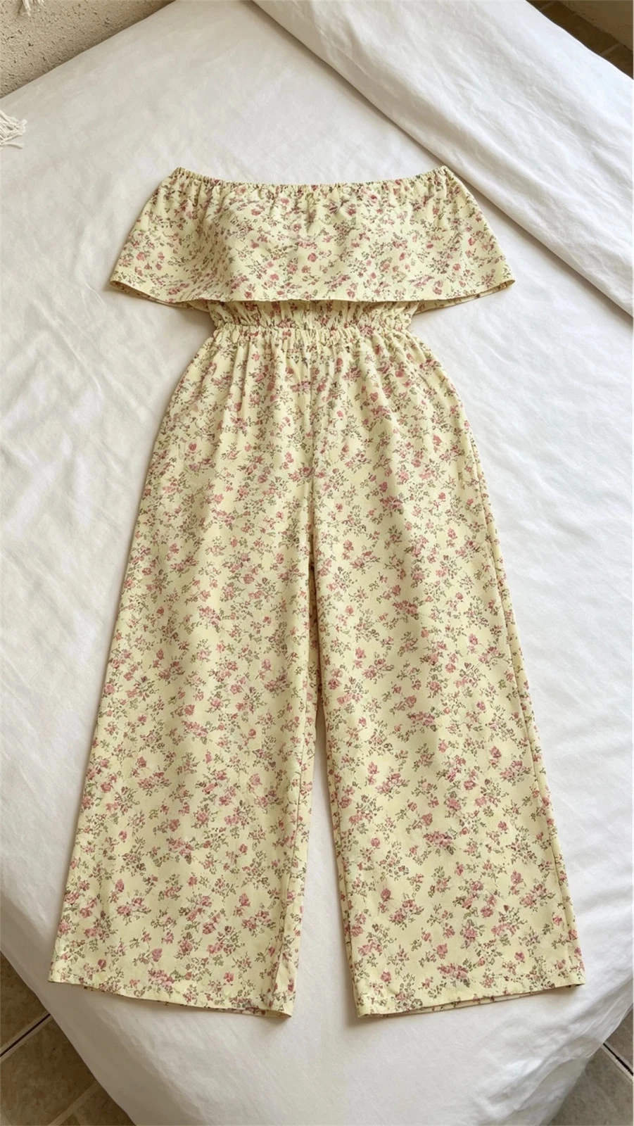 Floral Summer Jumpsuit 🌸